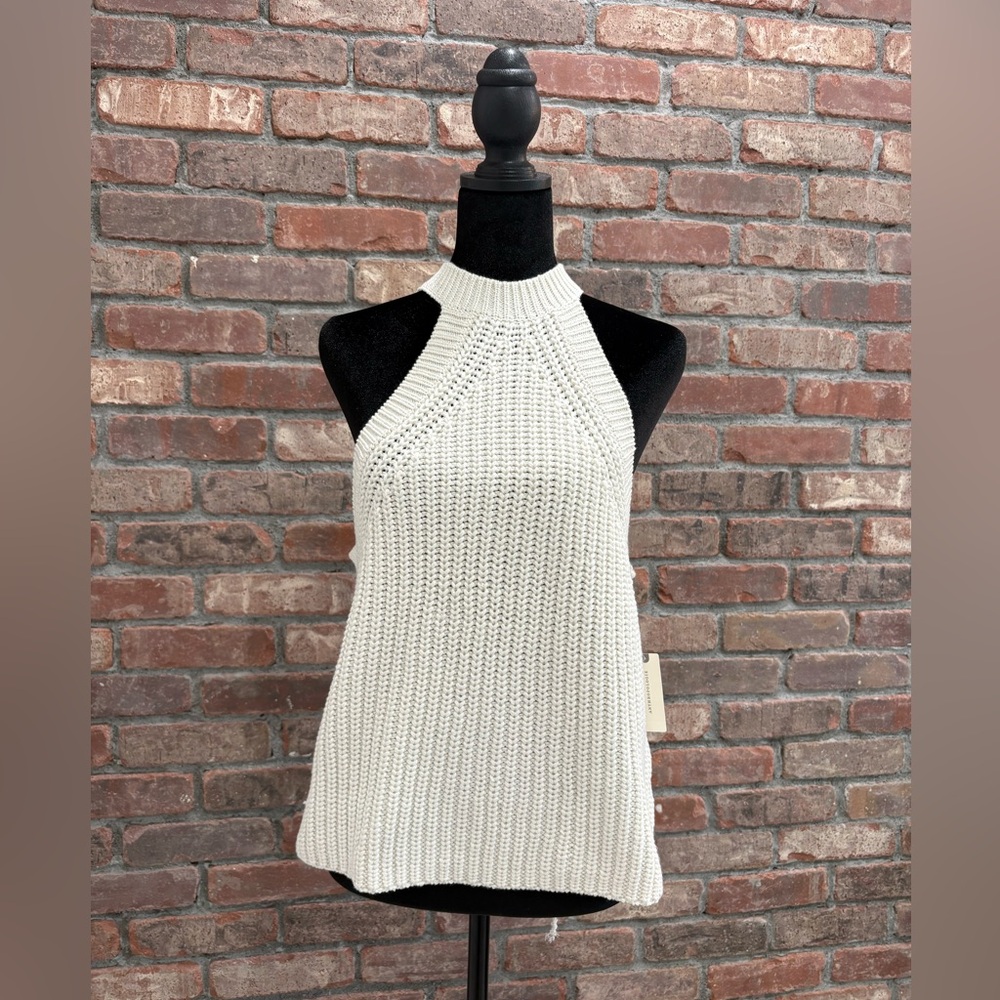 New with tags, Anthropologie Cream Chunky Knit Sweater tank top size XL
